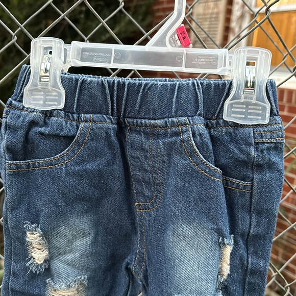 SHEIN Elastic Waist Distressed Infant Baby Denim Blue Jeans Size 68 is 4-6 Mon. - Picture 2 of 14